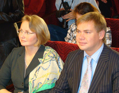 Представитель Информационного центра ООН в Москве Марина Ширшова и вице-президент Российской ассоциации содействия ООН Алексей Борисов 