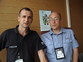 Фото с Сергеем Сидоровым, ставшим победителем конкурса "Миротворец года" в 2006 году